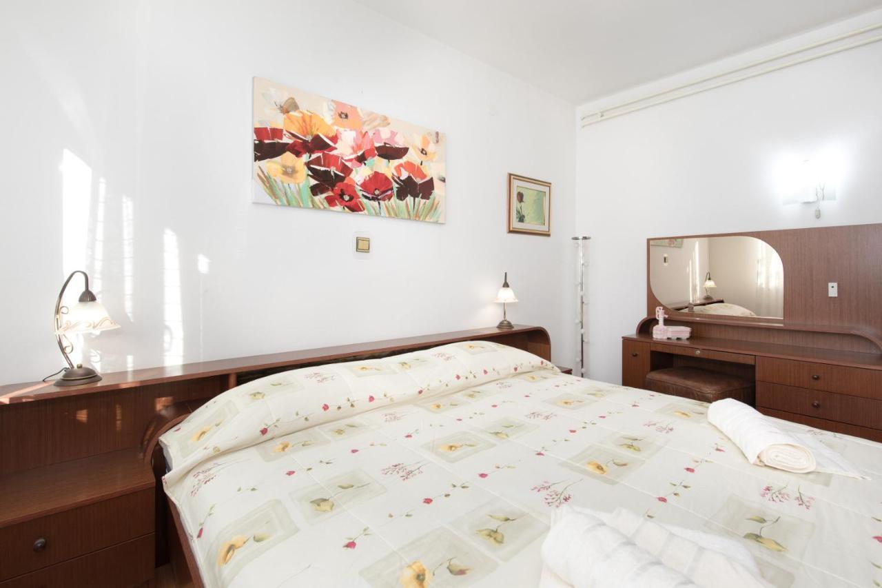 Apartmani Paradiso Крк Экстерьер фото