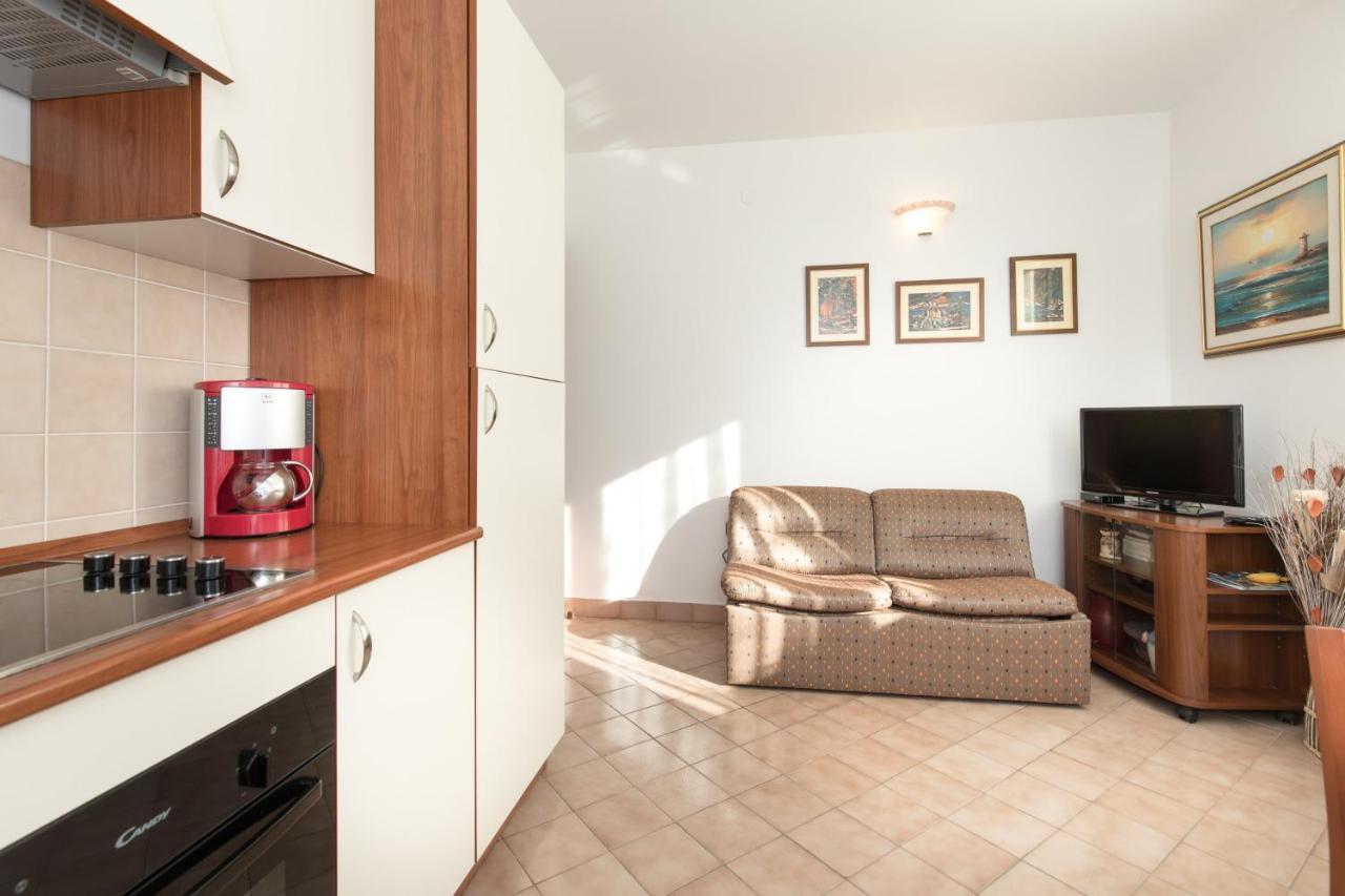 Apartmani Paradiso Крк Экстерьер фото