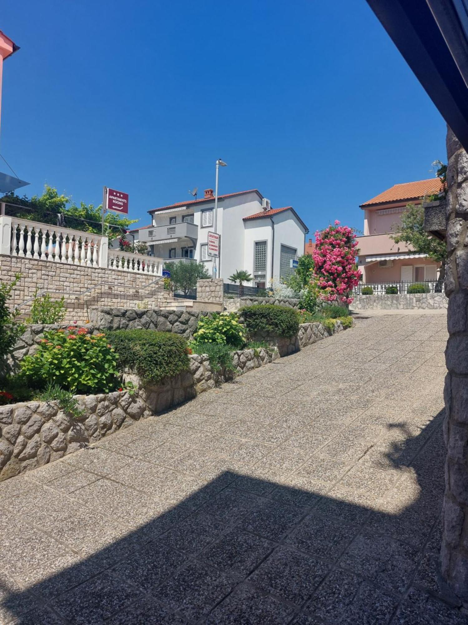 Apartmani Paradiso Крк Экстерьер фото